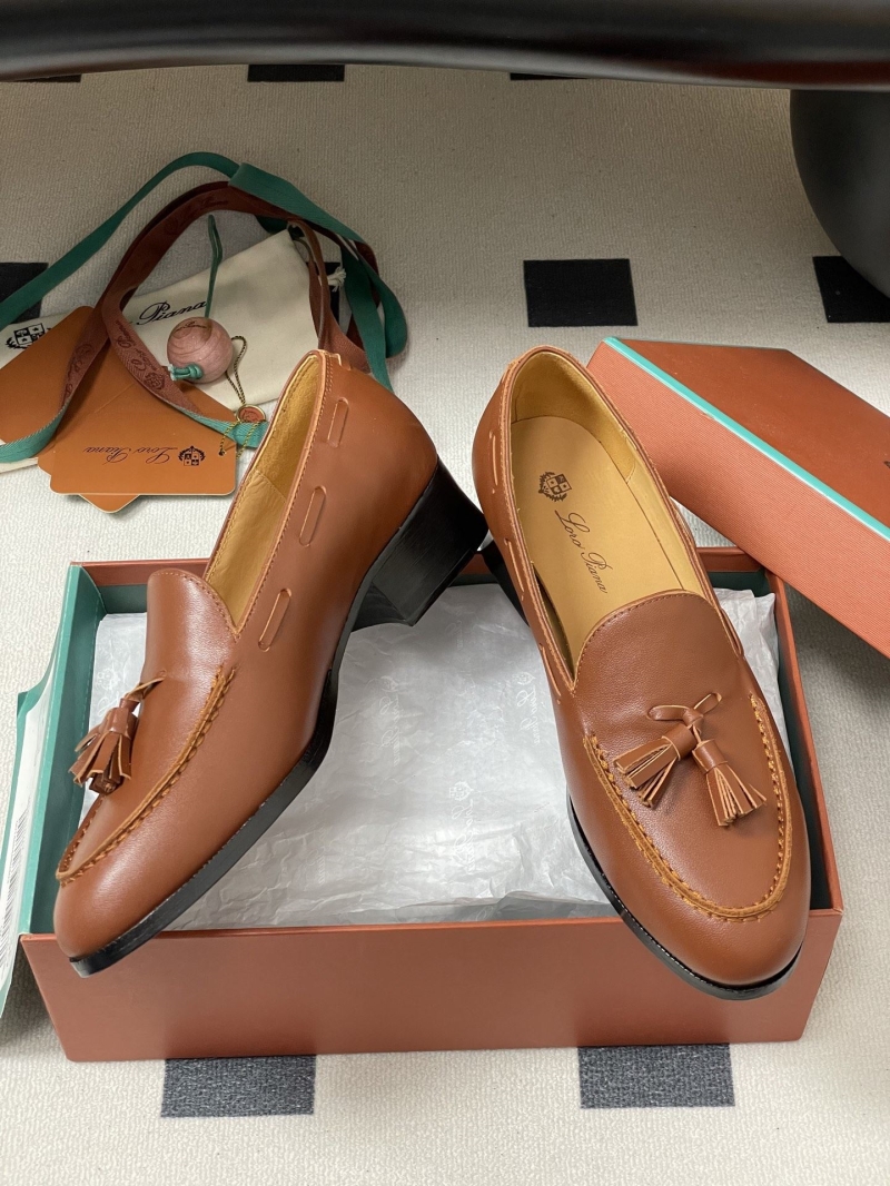 L0r0 P1ana loafers